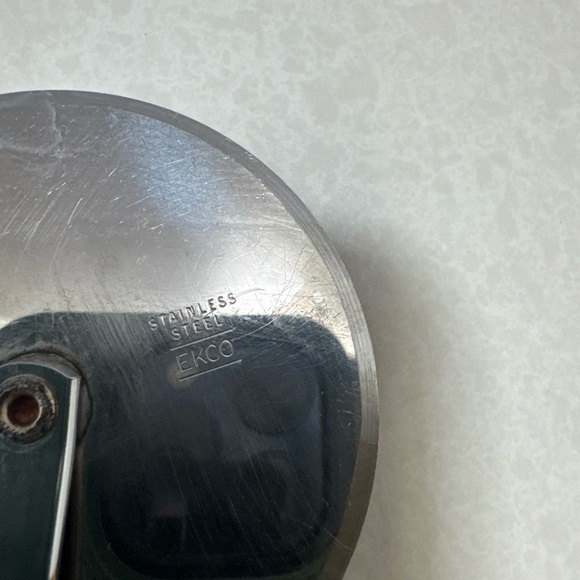 Vintage EKCO USA Pizza Cutter Pizza Wheel Slicer Black Handle 8.75” - Picture 5 of 6